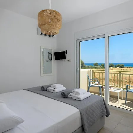 Liebevoll Ausgestattetes Haus In Ruhiger Lage Mit Beheiztem Pool Und Meerblick By Interhome Tatil Evi