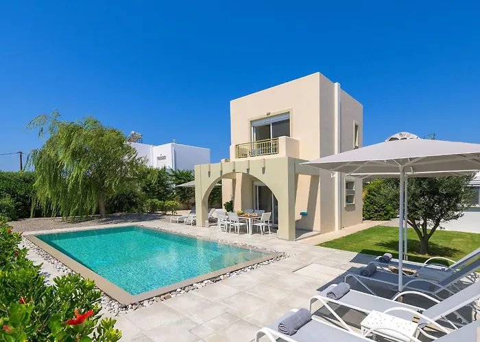 Liebevoll Ausgestattetes Haus In Ruhiger Lage Mit Beheiztem Pool Und Meerblick By Interhome Gennadi