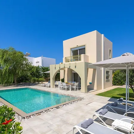 Liebevoll Ausgestattetes Haus In Ruhiger Lage Mit Beheiztem Pool Und Meerblick By Interhome 根纳迪