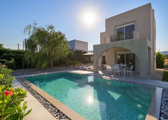 度假居 Liebevoll Ausgestattetes Haus In Ruhiger Lage Mit Beheiztem Pool Und Meerblick By Interhome 根纳迪