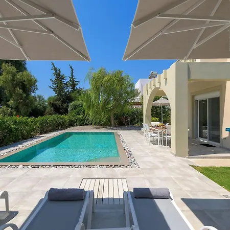 Vakantiehuis Liebevoll Ausgestattetes Haus In Ruhiger Lage Mit Beheiztem Pool Und Meerblick By Interhome *
