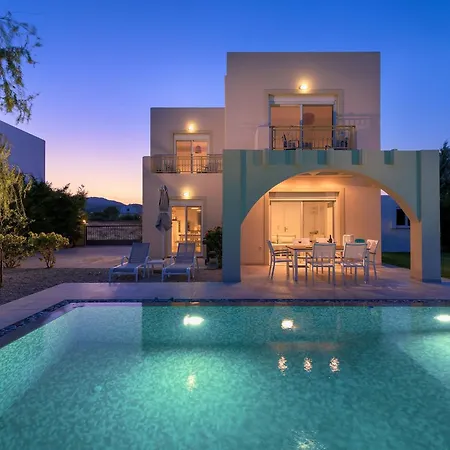 Liebevoll Ausgestattetes Haus In Ruhiger Lage Mit Beheiztem Pool Und Meerblick By Interhome * Gennadi